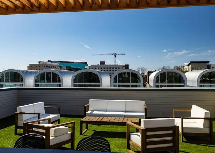 Rooftop Terrace Near Downtown Worth Holiday home